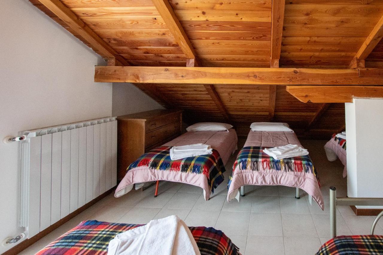 Готель Casa Per Ferie Beatorosaz Чезана-Торинезе Екстер'єр фото