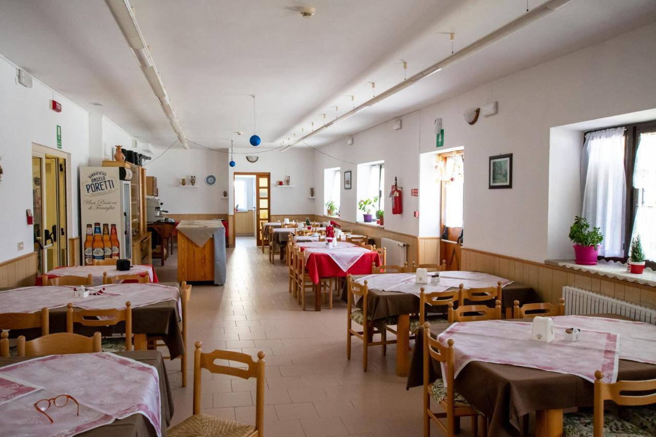 Готель Casa Per Ferie Beatorosaz Чезана-Торинезе Екстер'єр фото